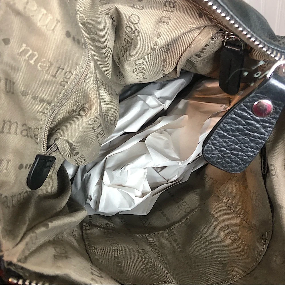 MARGOT Black Leather Messenger Bag 2 Ext. Front Zipper Pockets Top Zip Closure